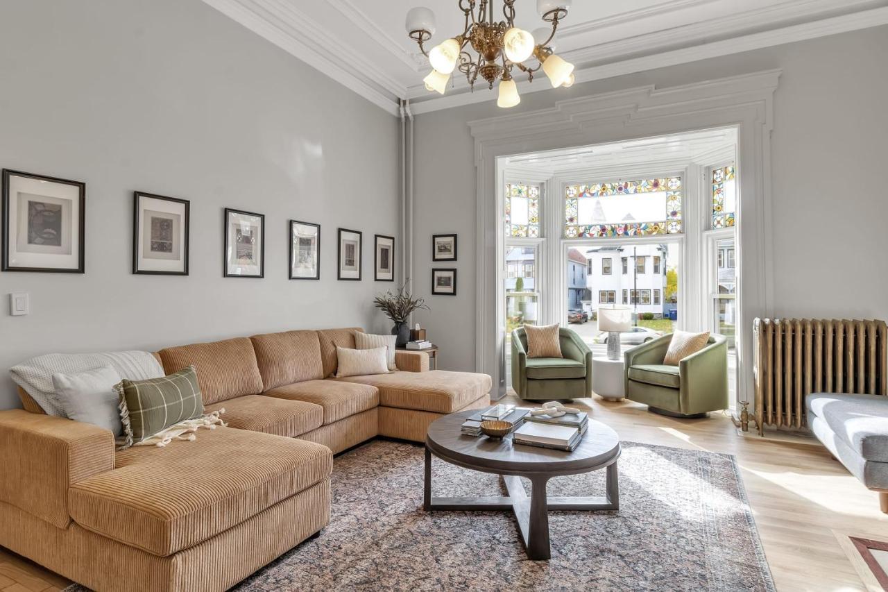 Spacious Second Empire Suite At The Platt Mansion Búfalo Exterior foto